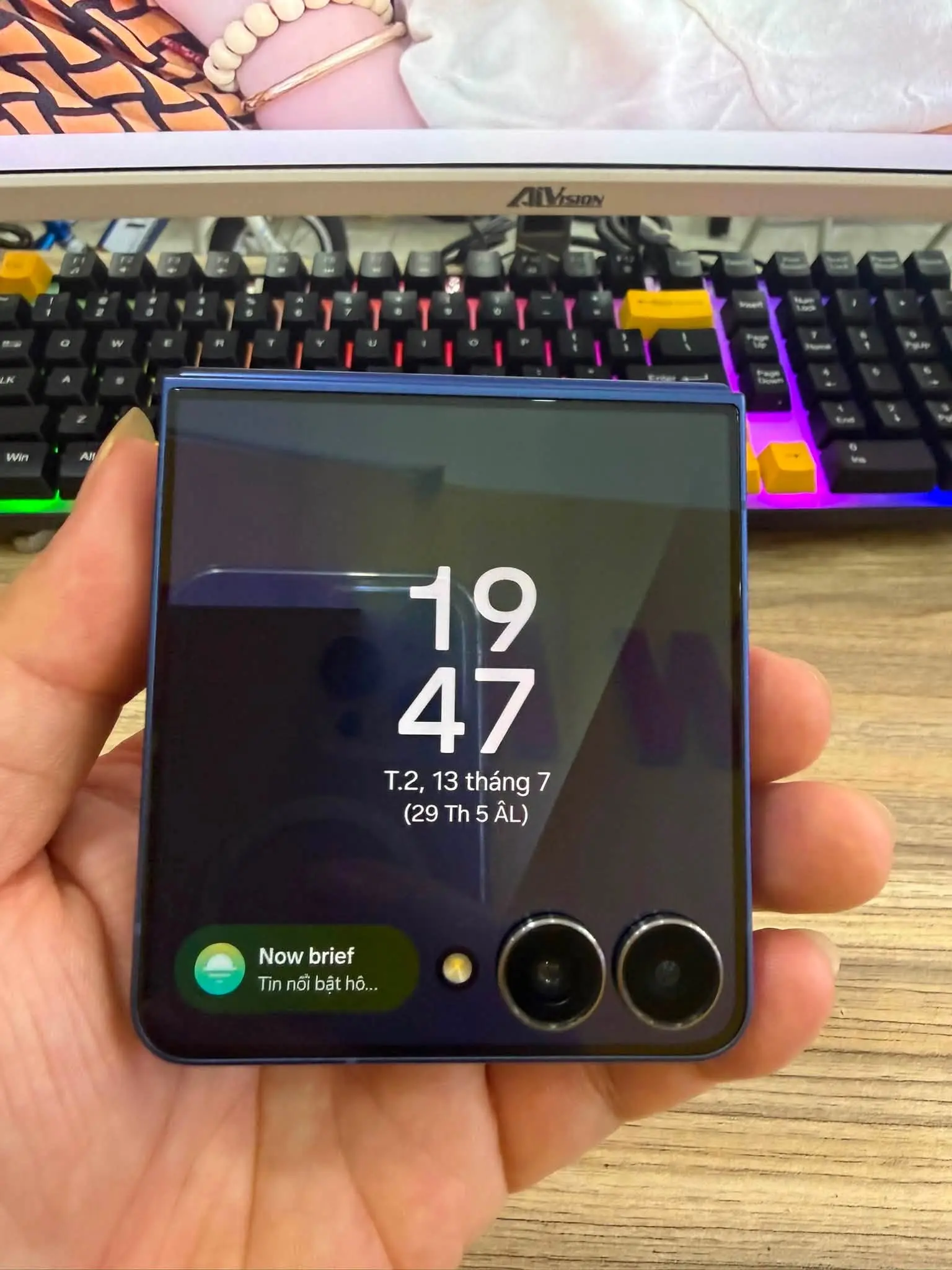 Xoa bo hoan toan noi am anh lo thong tin khi thu mua dien thoai tai Nhan Mobile