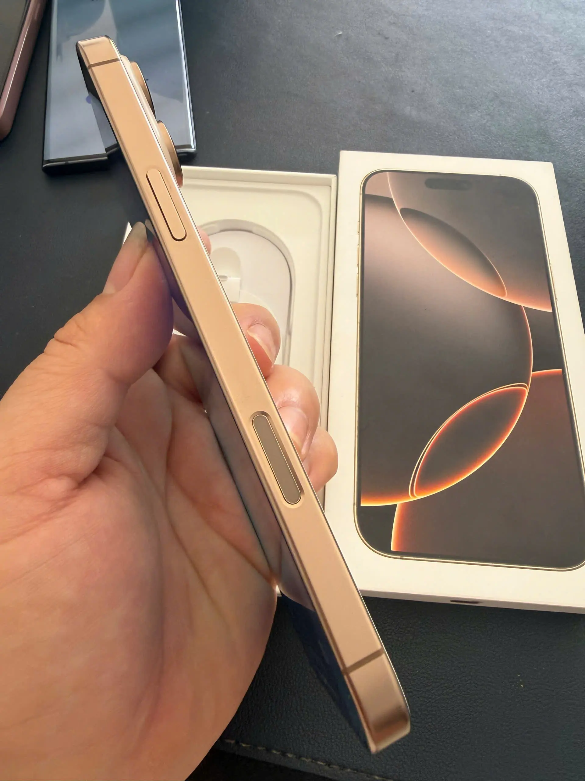 Thu mua dien thoai cu gia tot tai Nhan Mobile