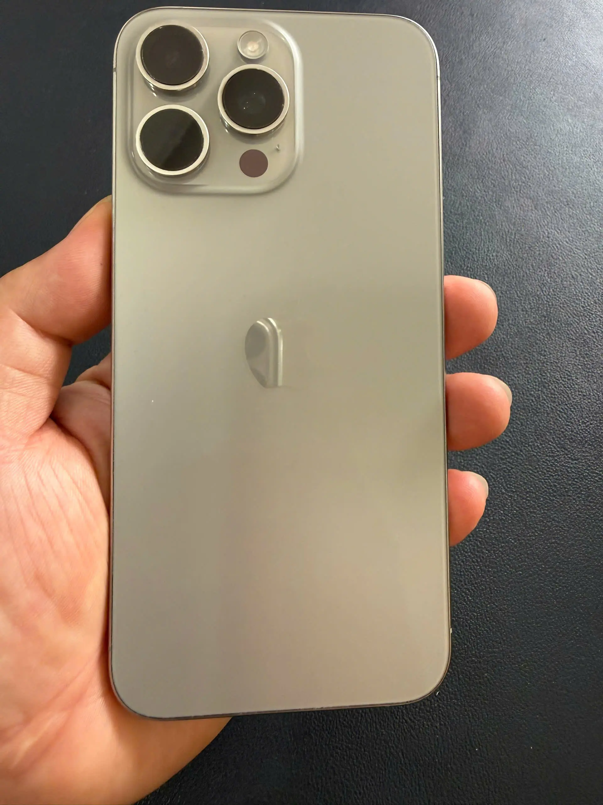 Nhan Mobile chuyen thu mua dien thoai iphone cu gia cao